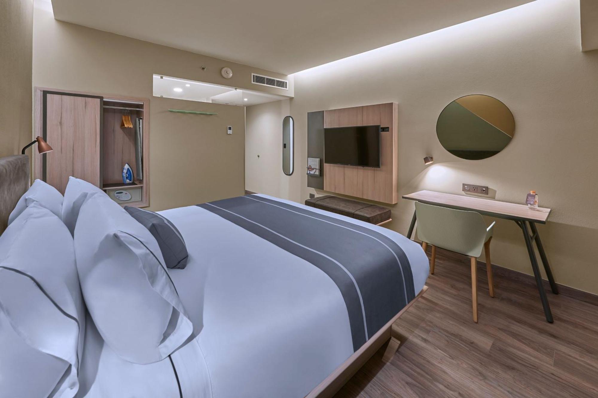 City Express Plus By Marriott Tijuana Exterior foto
