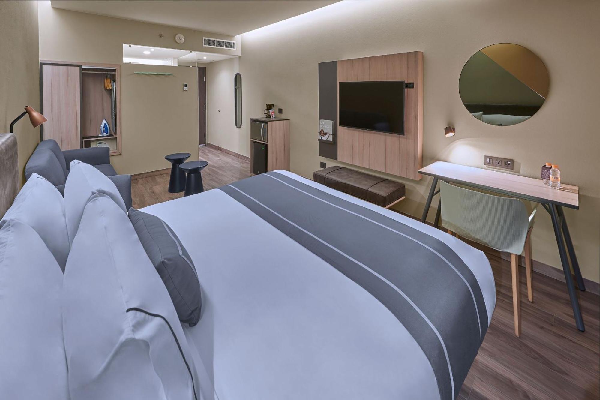 City Express Plus By Marriott Tijuana Exterior foto